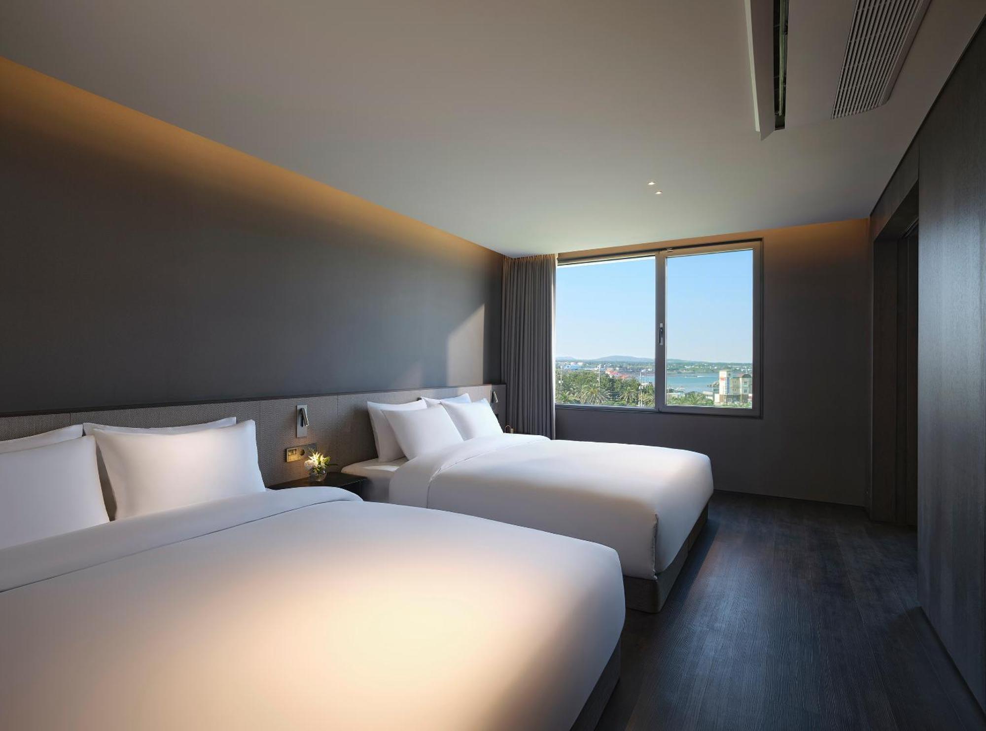 Haevichi Hotel & Resort Jeju Seogwipo Exterior foto